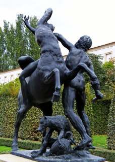 Hercules frees Deianeira from the centaur Nessus.